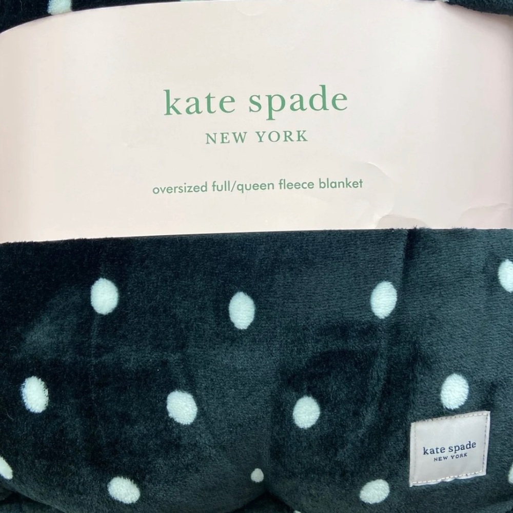 Kate Spade polka dot full/queen fleece blanket